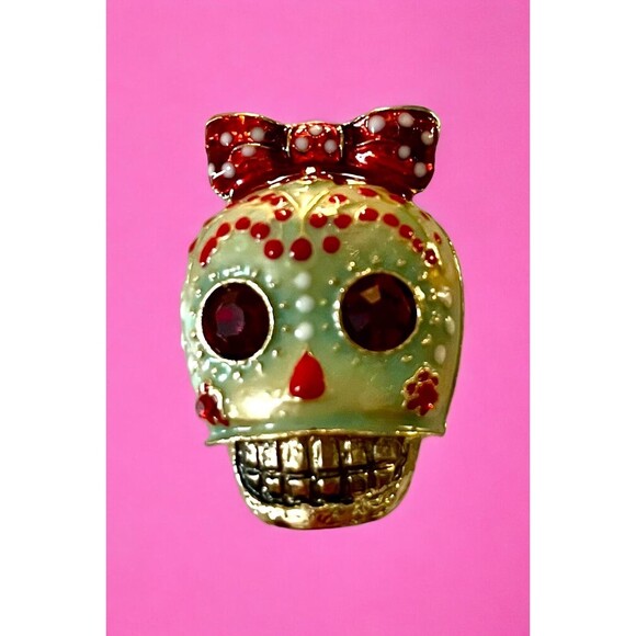 Vintage Style Gothic, Punk Sugar Skull Brooch Pin GREEN - Picture 5 of 8
